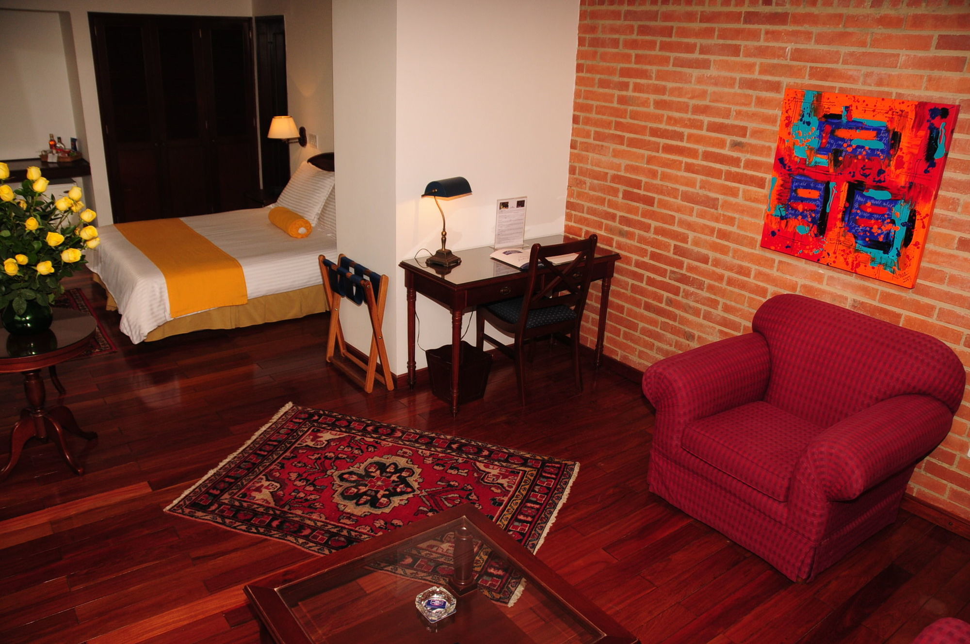 Hotel Emaus Bogotá Esterno foto