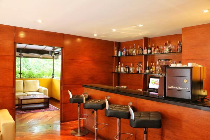 Hotel Emaus Bogotá Esterno foto