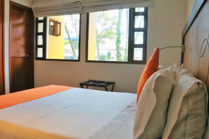 Hotel Emaus Bogotá Esterno foto