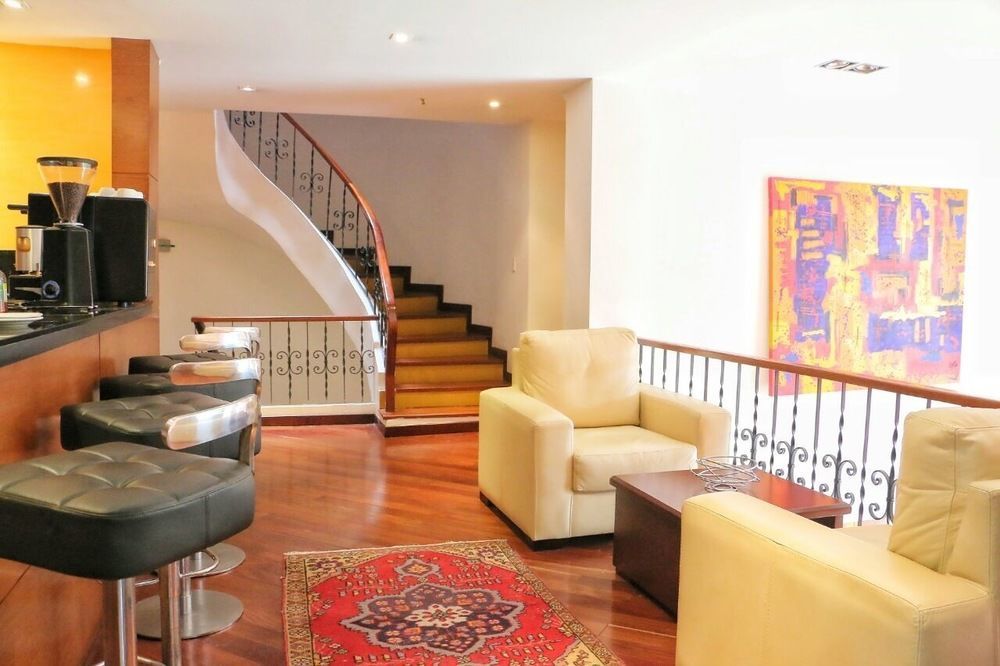 Hotel Emaus Bogotá Esterno foto