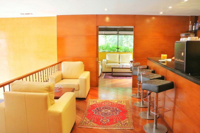 Hotel Emaus Bogotá Esterno foto