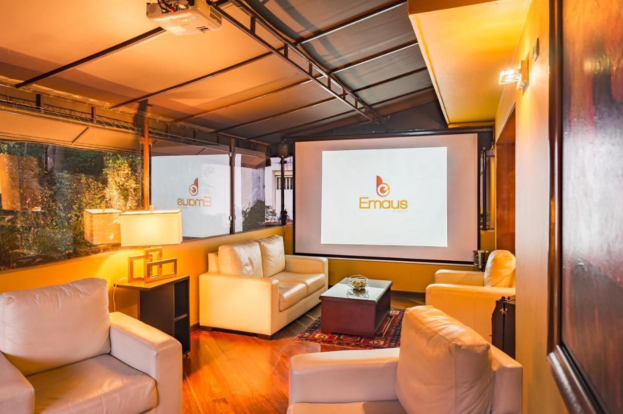 Hotel Emaus Bogotá Esterno foto